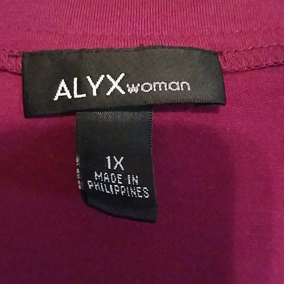 ALAX top - Picture 3 of 3